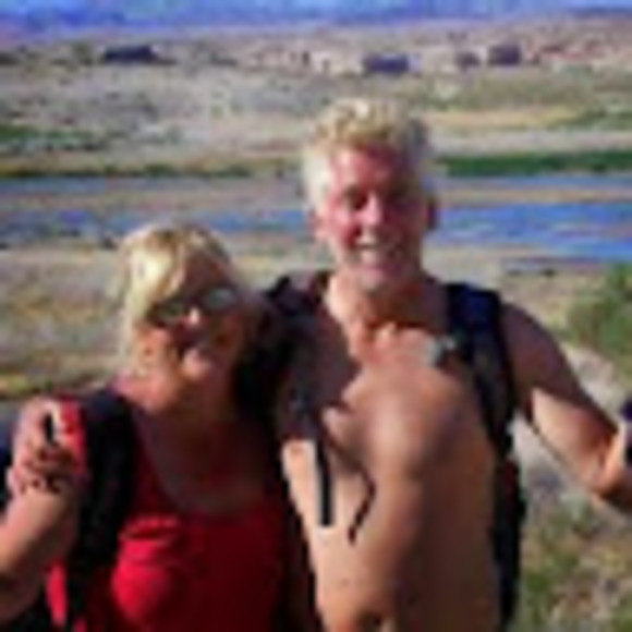 Meet your Posher, Karin - Picture 1 of 1